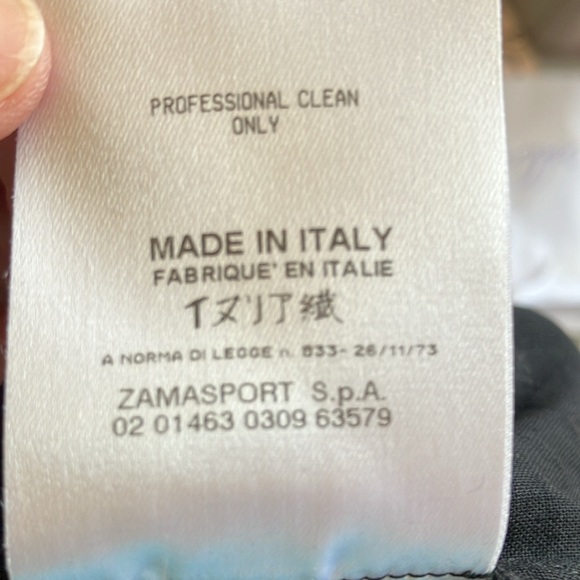 Vintage Fendi Beaded Skirt. European Size 40 - American 4. See measurements. - Picture 11 of 15